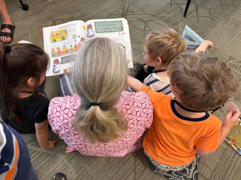Connecting Young and Old in D.C.